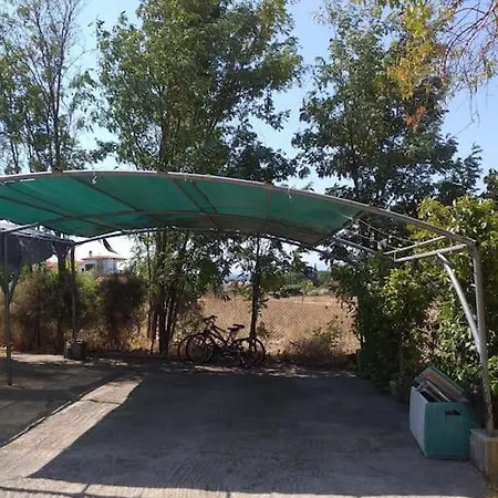 Matoula & Zoran's House Holiday home *